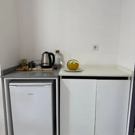 Wb Weekend アパートホテル 3*