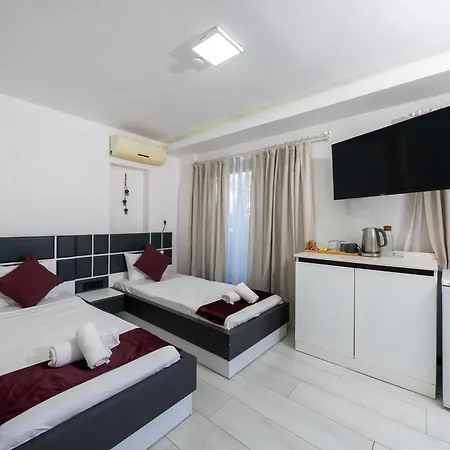 Apartahotel Wb Weekend 4*