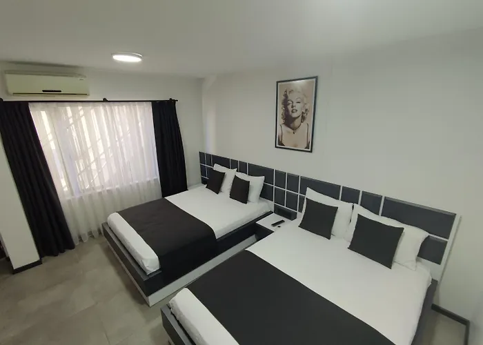 Wb Weekend Hotel de apartamente 3*