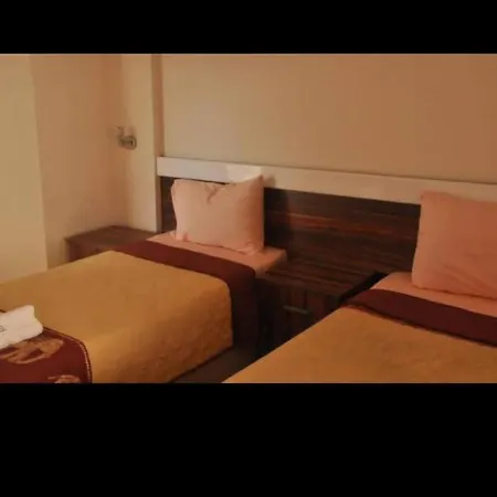 Wb Weekend شقة فندقية 3*