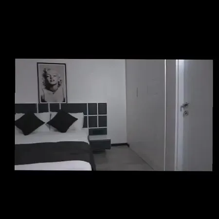 Wb Weekend מלון דירות