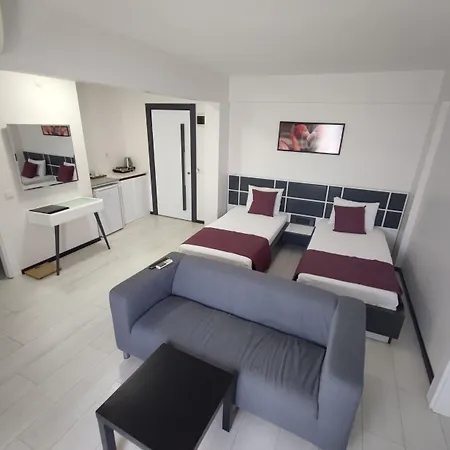 Wb Weekend بودروم