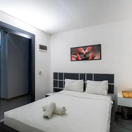 Wb Weekend Apart Otel