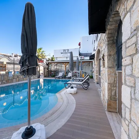 Wb Weekend