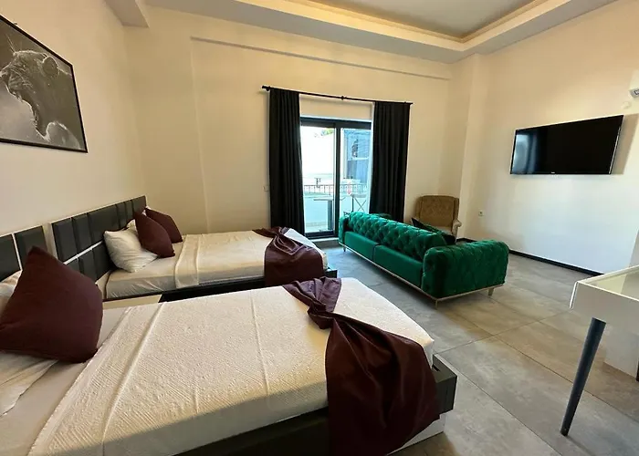 Wb Weekend Aparthotel