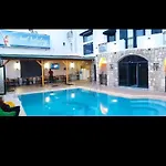 Aparthotel Wb Weekend 4*