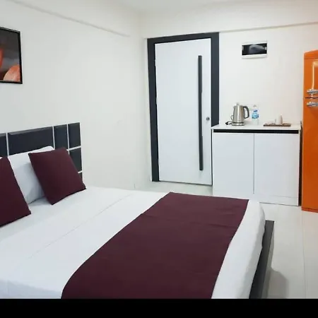 Wb Weekend Apartmanhotel Bodrum